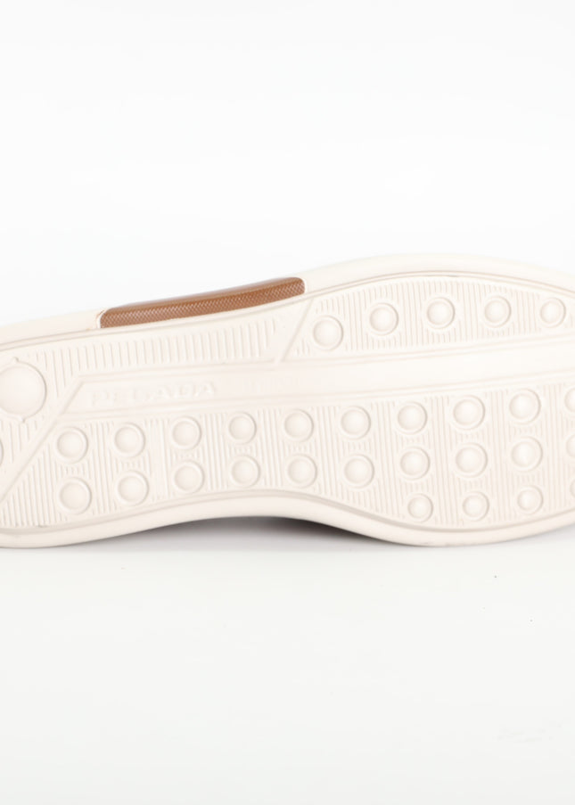 أحذية بيغادا 142101