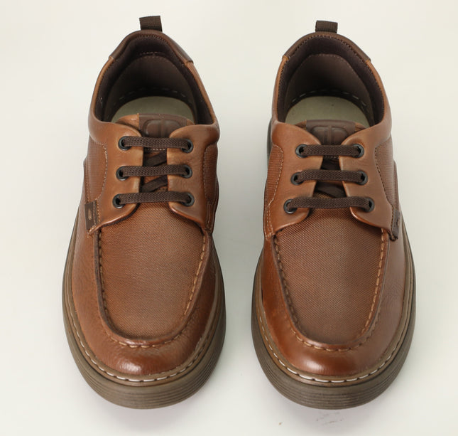 أحذية ديموكراتا 240301