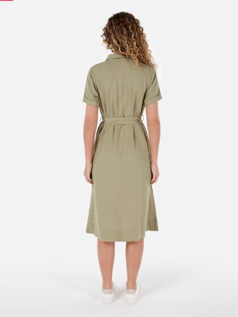 Colin's Dress 1068244