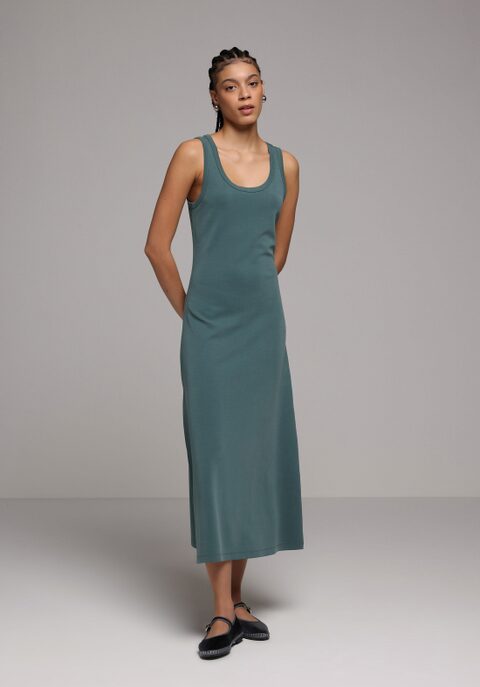 Colin's Dress 1078662