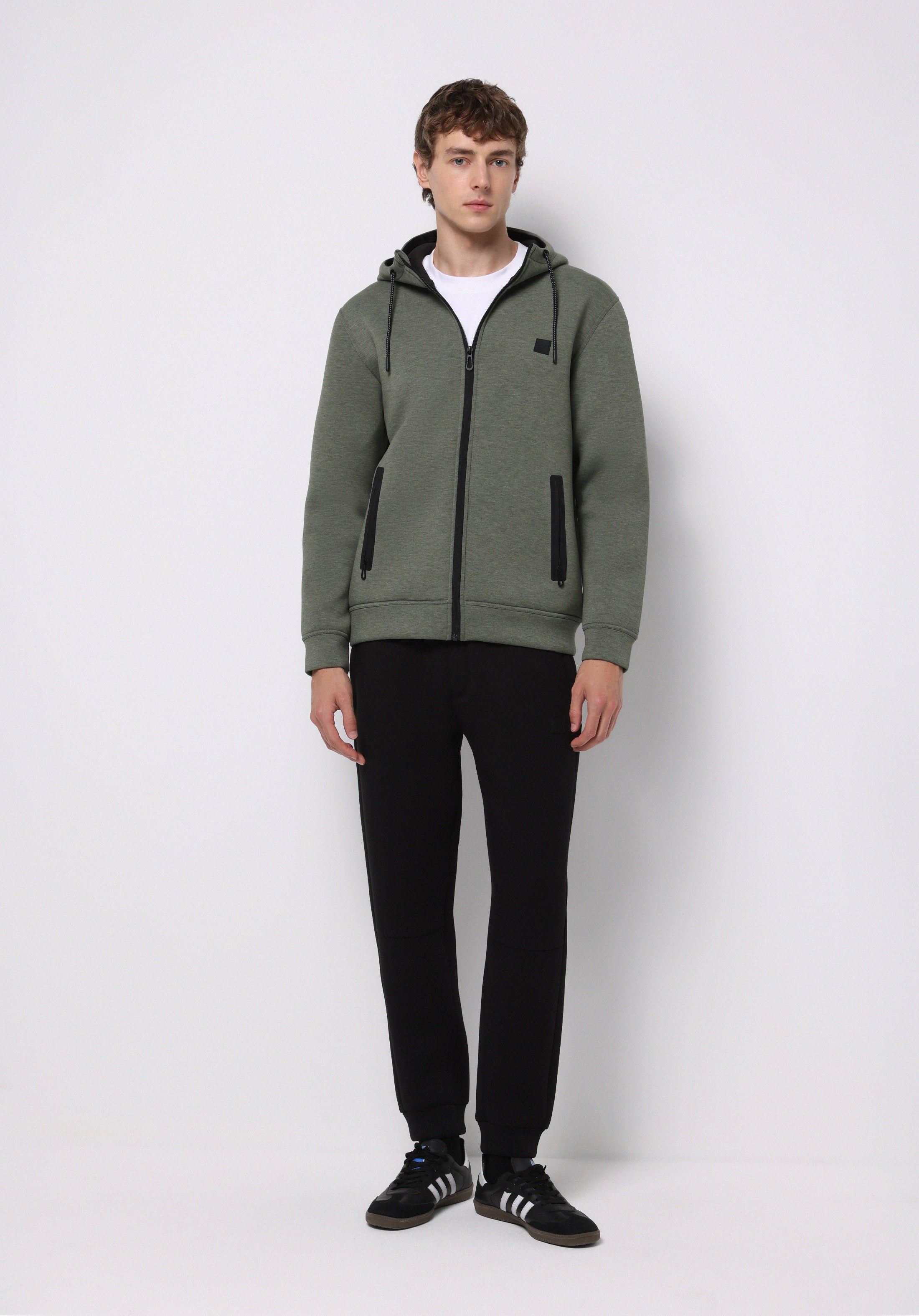 Colin's Sweat Shirt 1075913