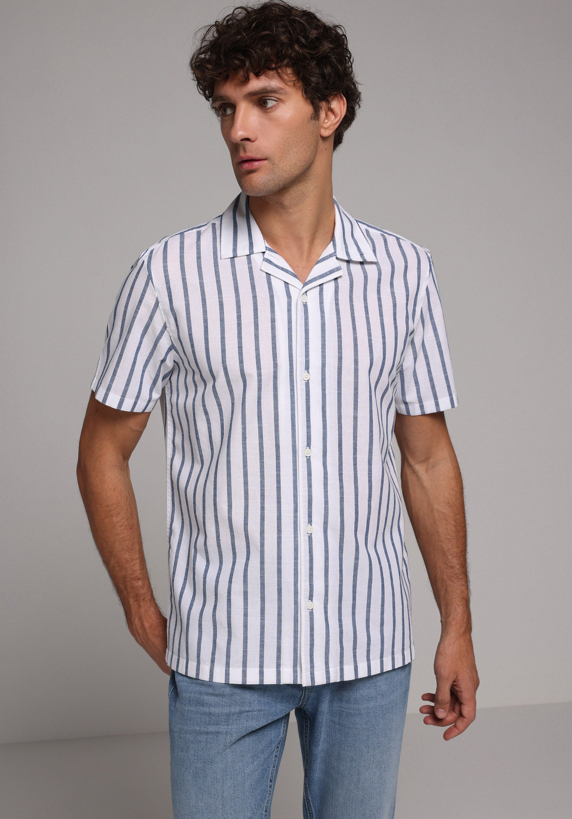 Colin's Shirt Short Sleeves 1079442