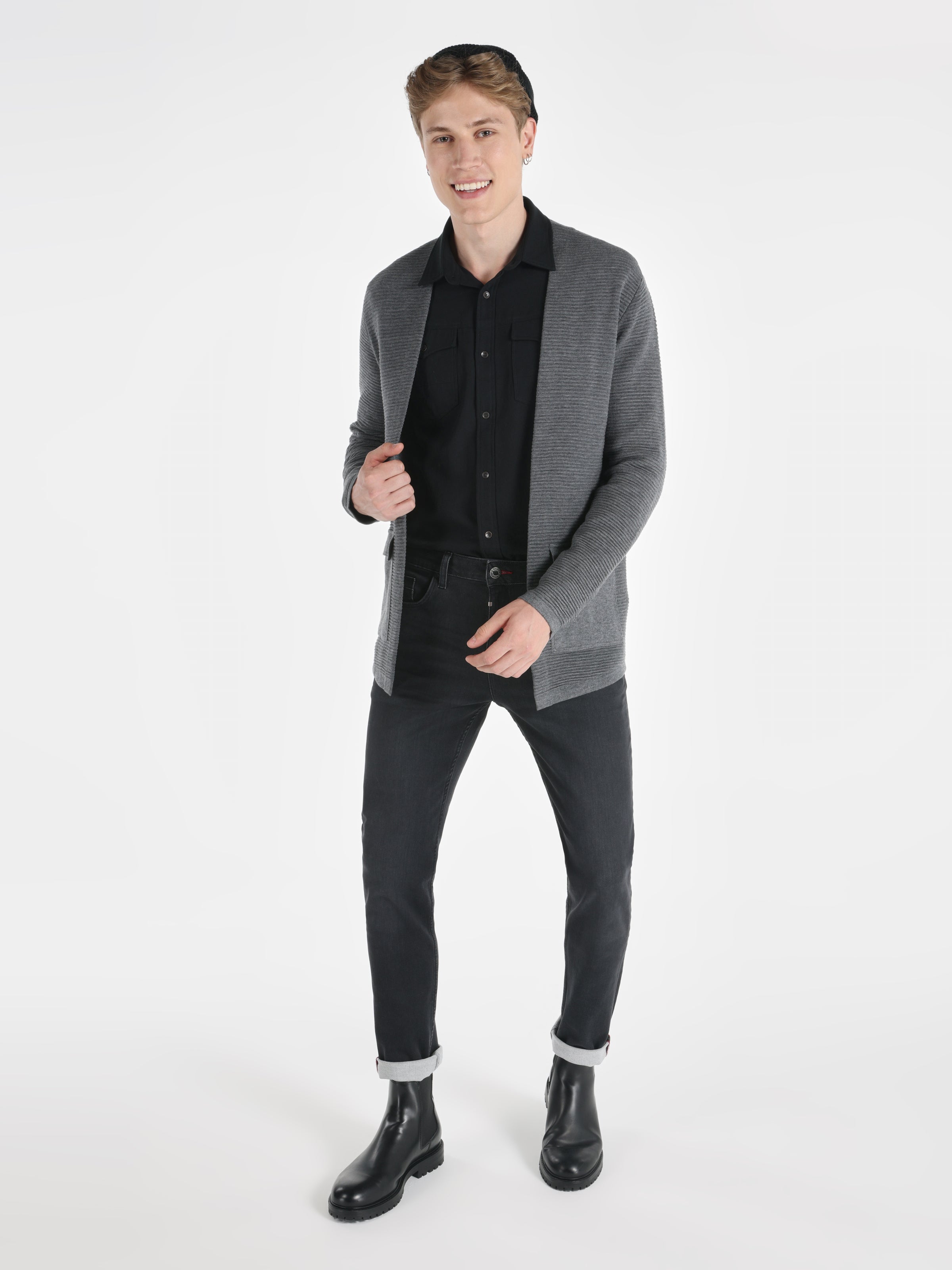 Colin's Cardigan 1065572